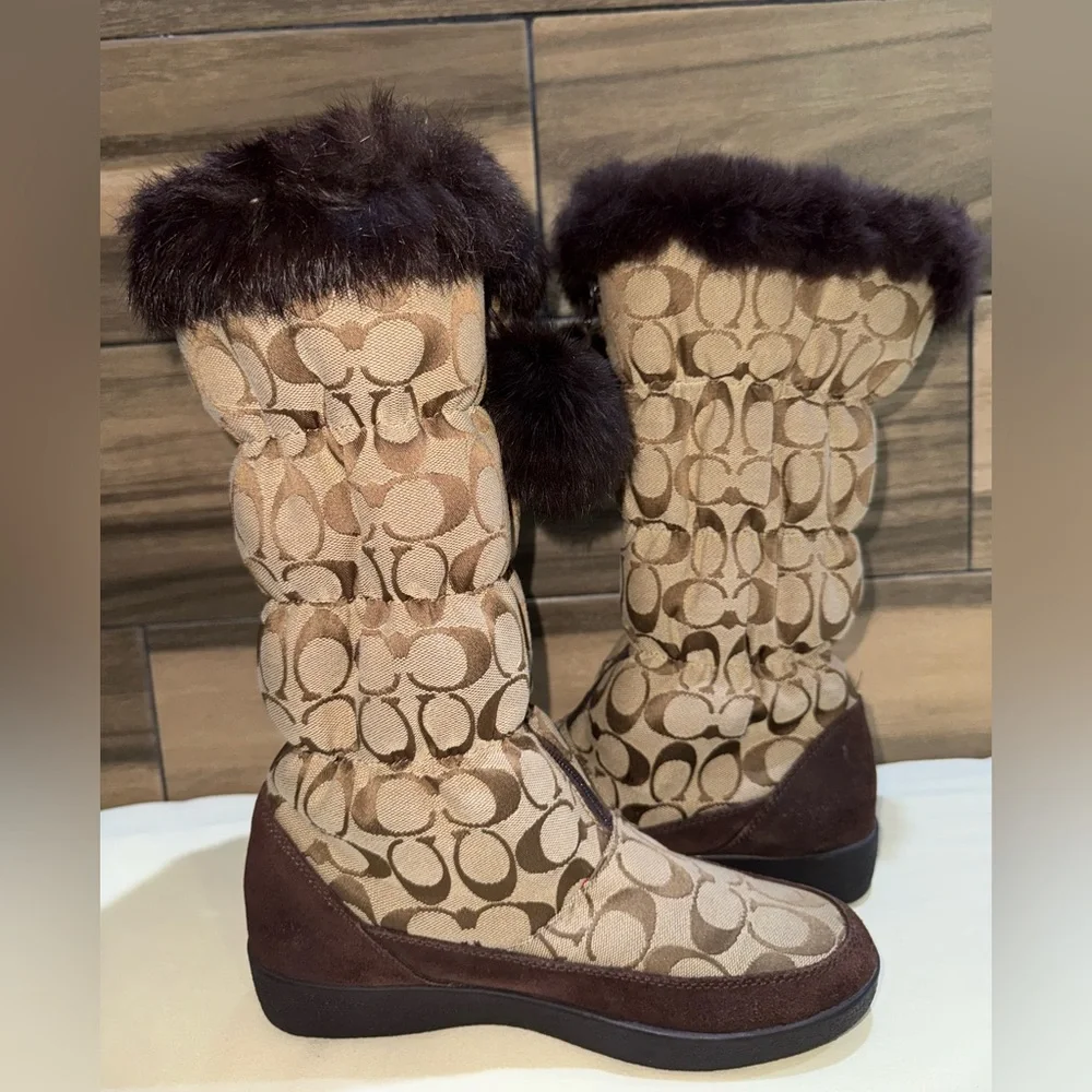 Coach Theona Y2K Signature Monogram Jacquard Rabbit Fur Brown Women’s Boots 8.5